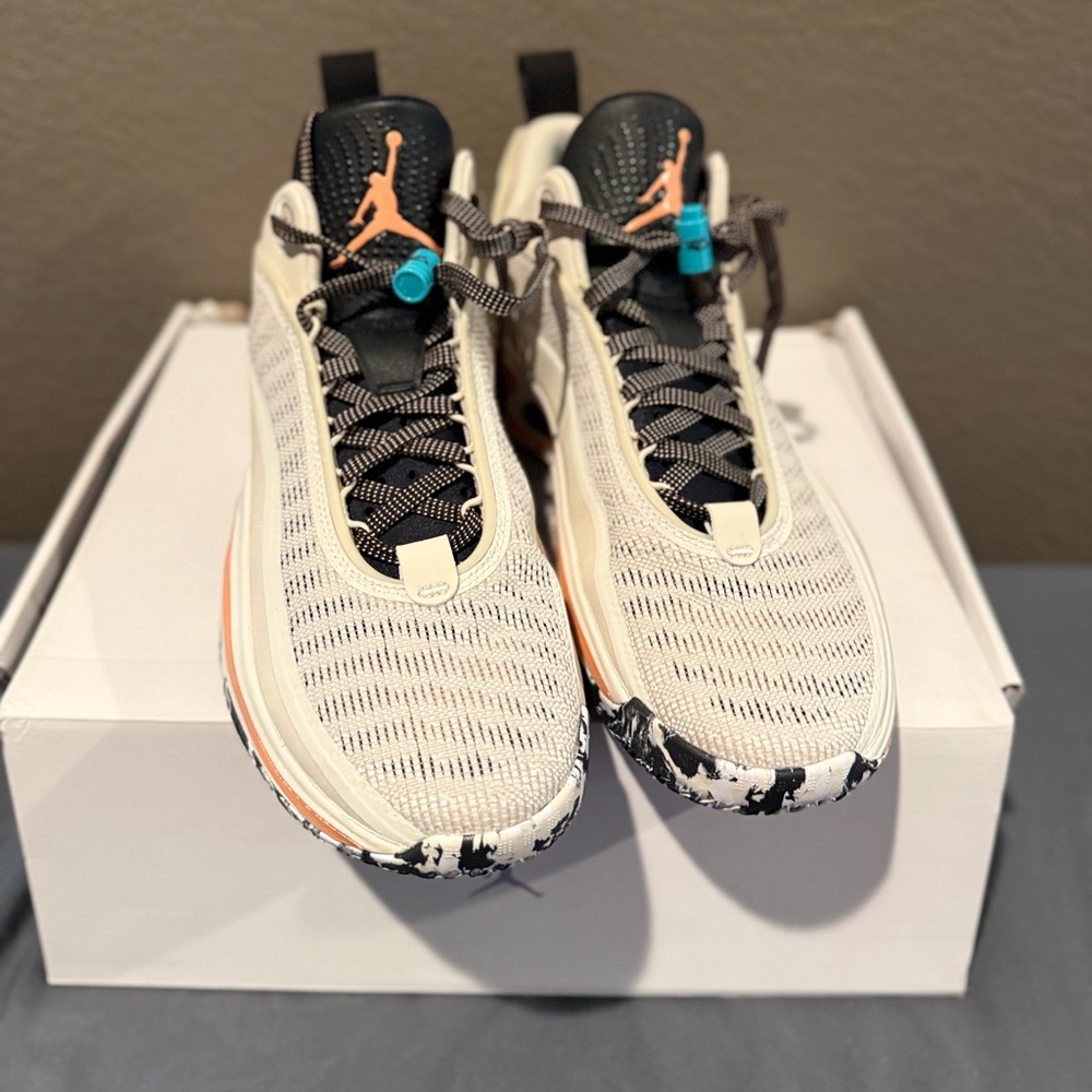 NEW Nike Air Jordan XXXVI 36 Low Light Orewood Brown Shoes Men’s Size 13 - Picture 2 of 3